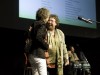 Sylvia Kern Bedankt Sich Bei Sabine Reinhold Fuer Die Moderation Der Diskussionen